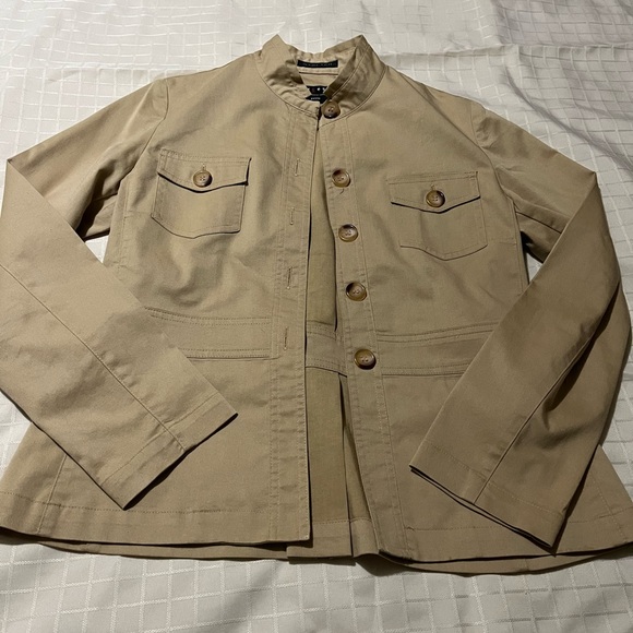 Woman jacket - Picture 2 of 6